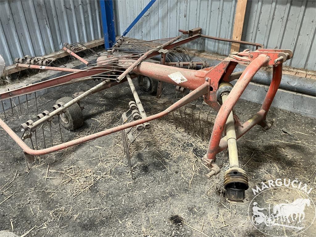 Kuhn GA 300, 3 m. Další