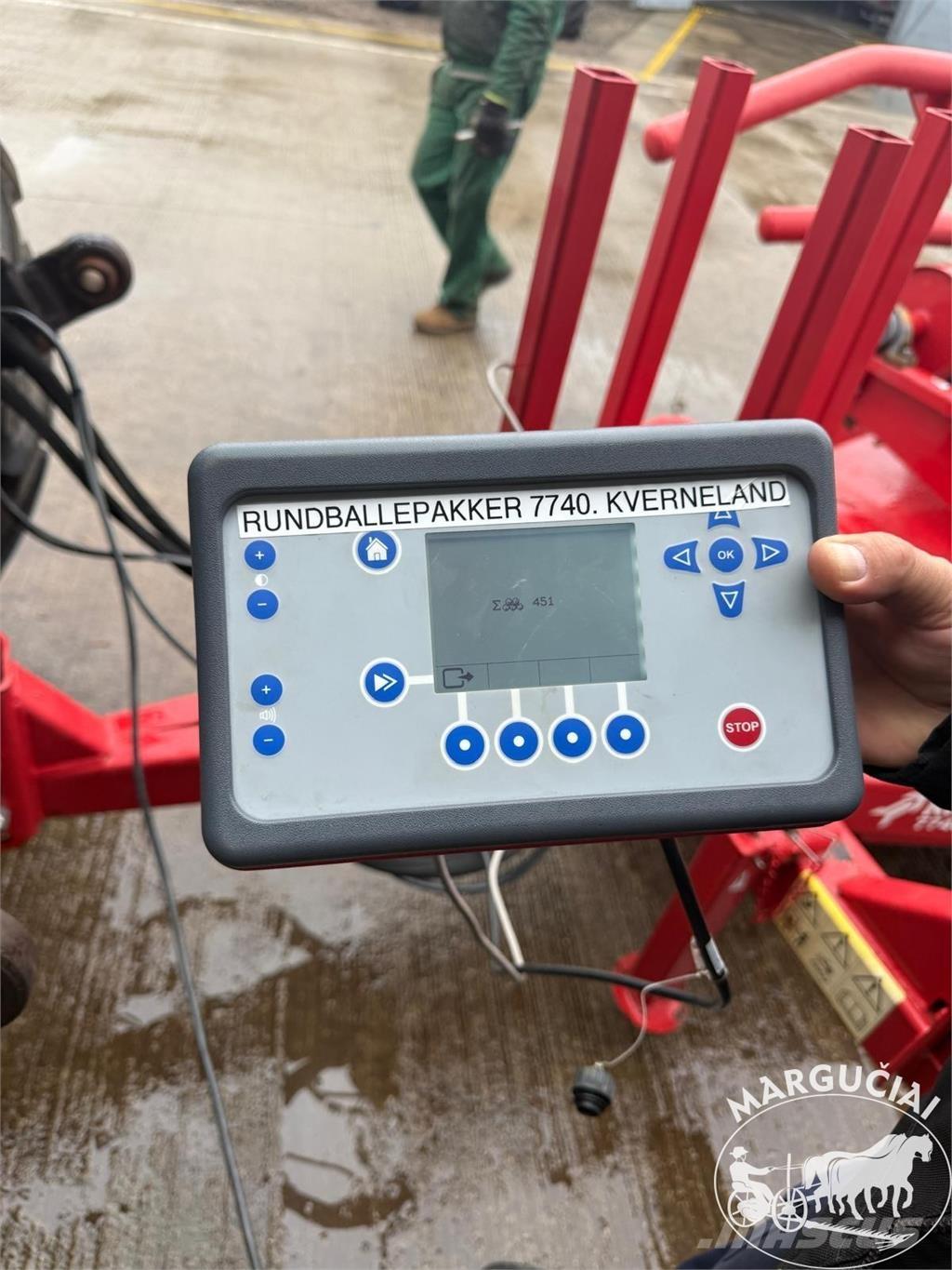 Kverneland 7740C Další