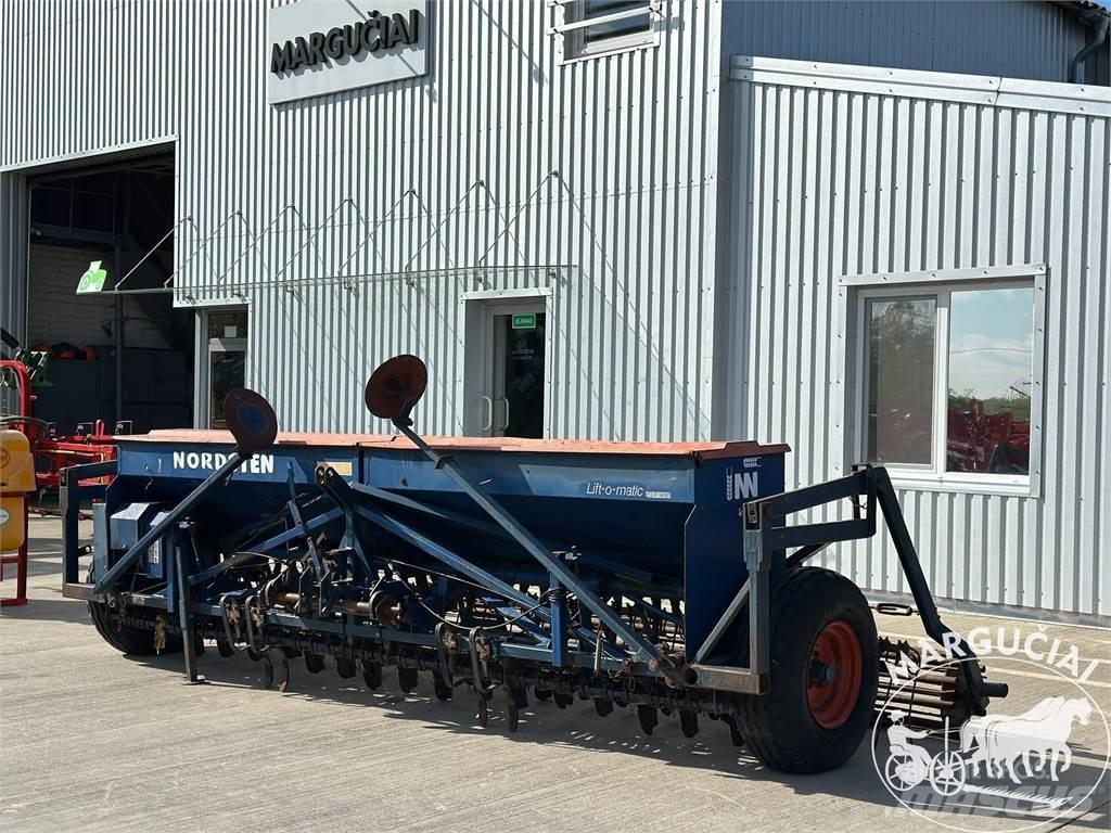 Nordsten CLF 400, 4 m. Další