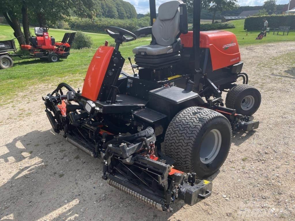 Jacobsen FAIRWAY 250 Samojízdné sekačky