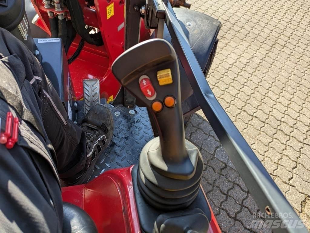Schäffer 3630 Mininakladače