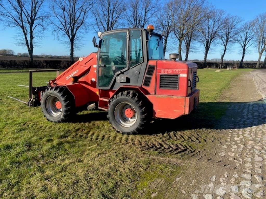 Schäffer 870 TD Teleskopické manipulátory