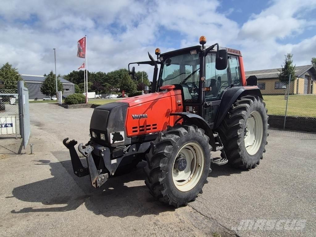 Valmet 6750 HI-TECH Traktory