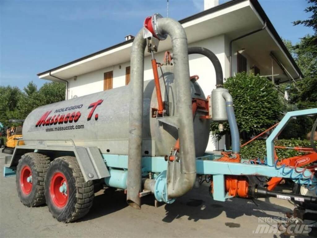 Agria Agrimac 140 CB Cisternové vozy