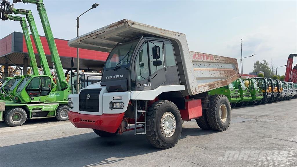 Astra RD28 4x2 Vyklápěcí dempry