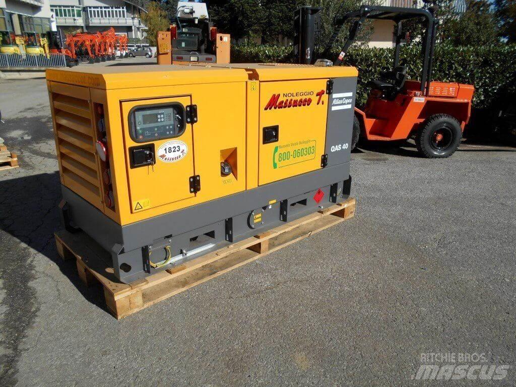 Atlas Copco QAS40 Osvětlovací stožáry