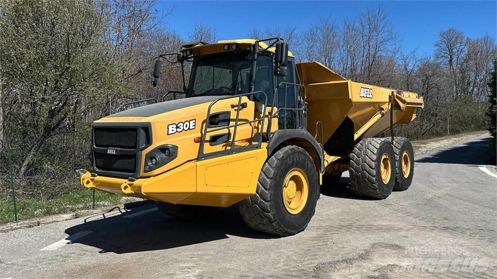 Bell B30E 6x6 Vyklápěcí dempry