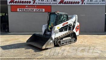 Bobcat T590 Smykem řízené nakladače