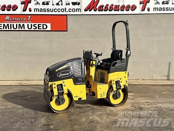 Bomag BW100 ADM-5 Půdní kompaktory