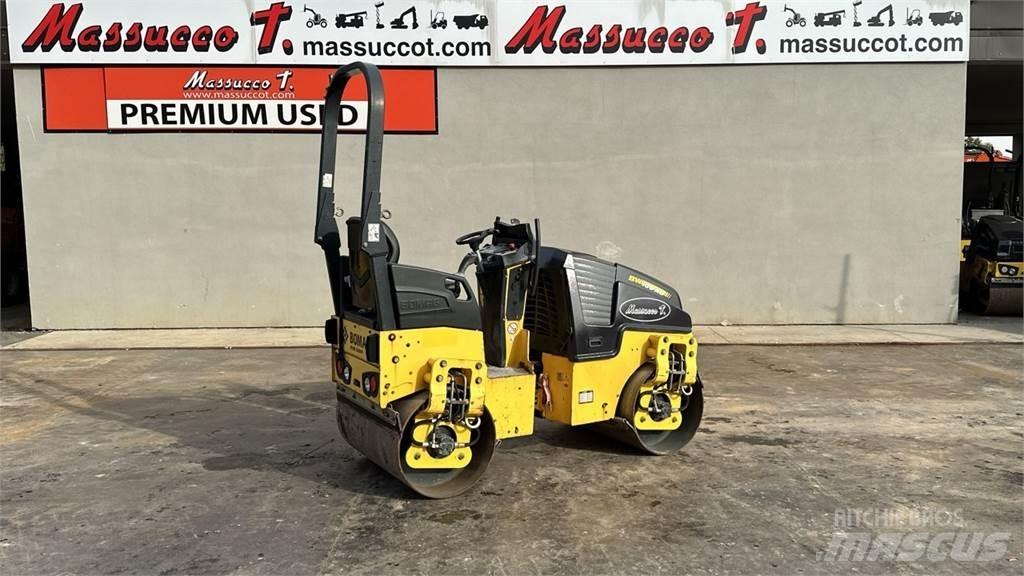 Bomag BW100 ADM-5 Půdní kompaktory