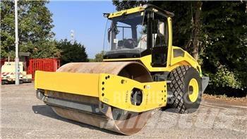 Bomag BW213 DH-5 Půdní kompaktory