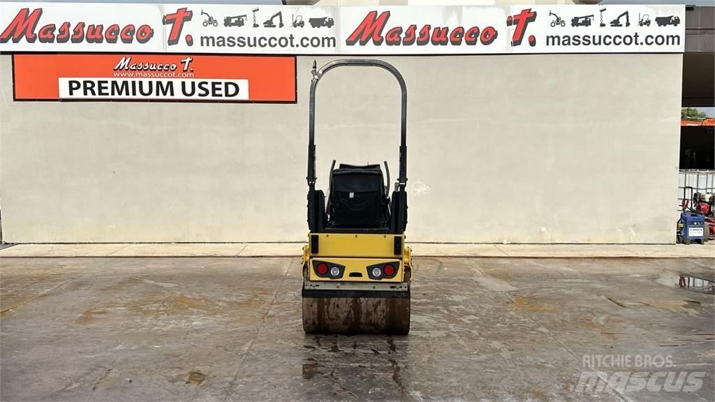 Bomag BW90 AD-5 Půdní kompaktory