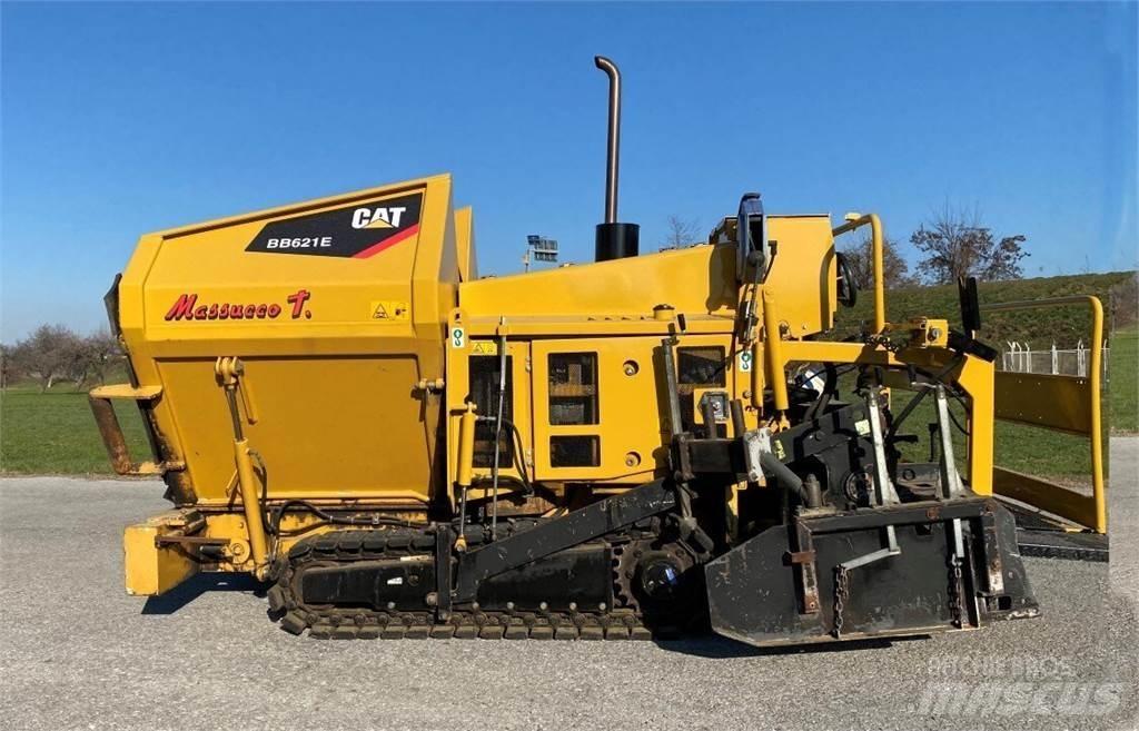 CAT BB621E Finišery