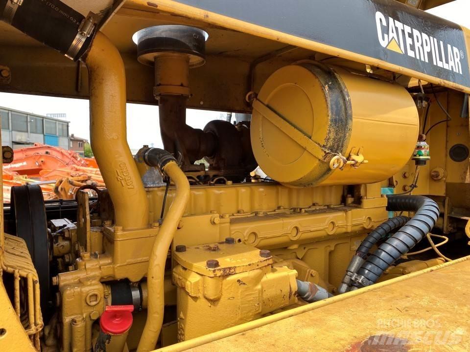 CAT D6D Potrubní zařízení