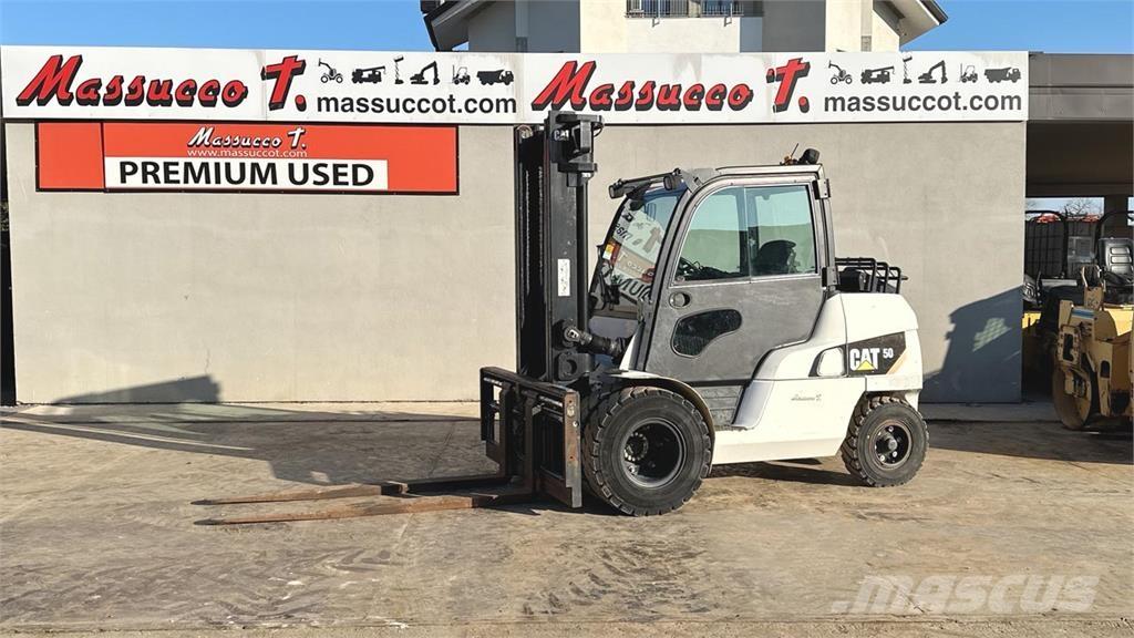 CAT DP50 CN Dieselové vozíky