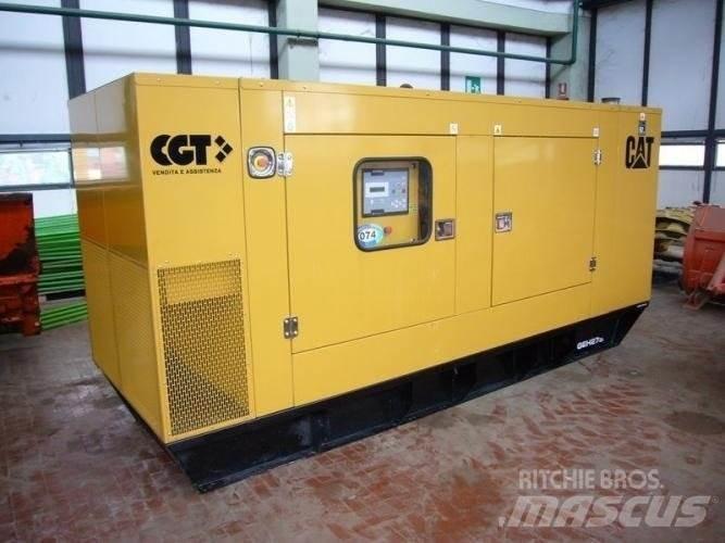 CAT GEH275 Osvětlovací stožáry