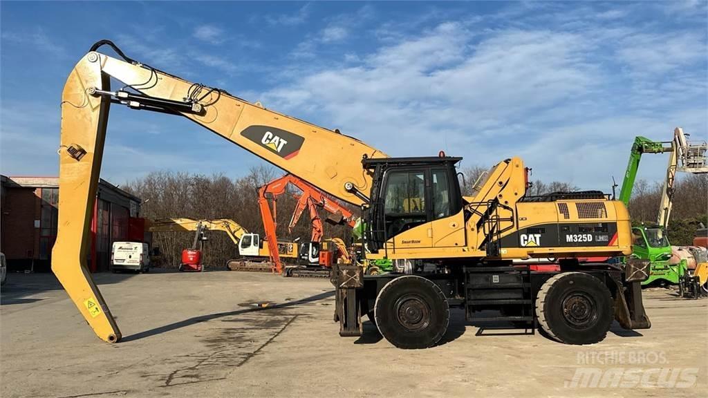 CAT M325D 4X4 Kolová rýpadla