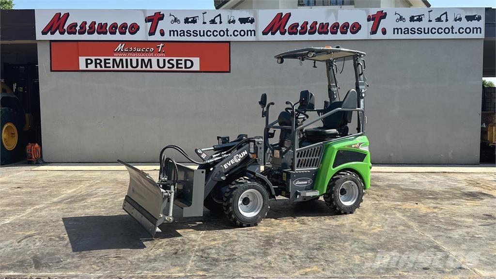 Everun ER08E 4x4 Kolové nakladače