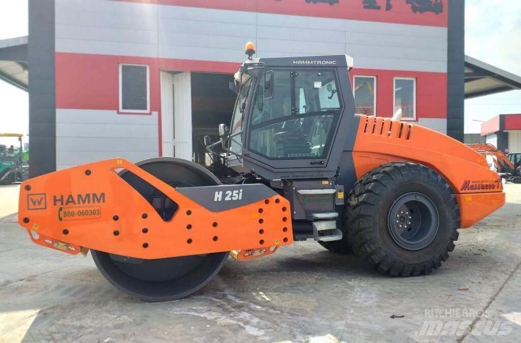 Hamm H25i Půdní kompaktory