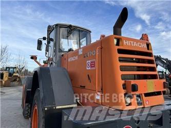 Hitachi LX170E Kolové nakladače