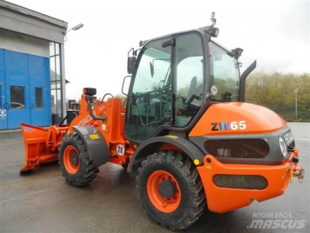 Hitachi ZW 65 Sněžné pluhy, přední sněhové radlice