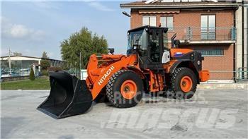 Hitachi ZW180-5B Kolové nakladače