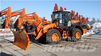 Hitachi ZW180-6 Kolové nakladače