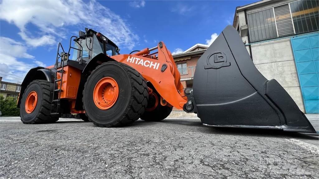 Hitachi ZW370-6 Kolové nakladače