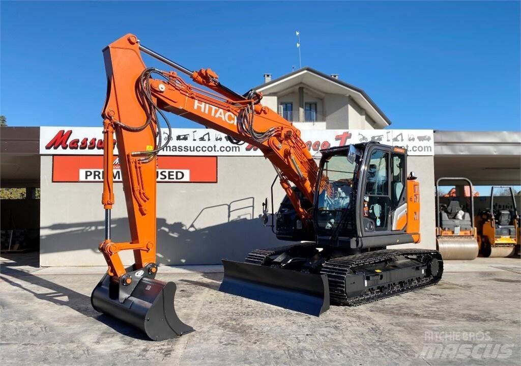 Hitachi ZX135US-7 Midi rýpadla 7t - 12t