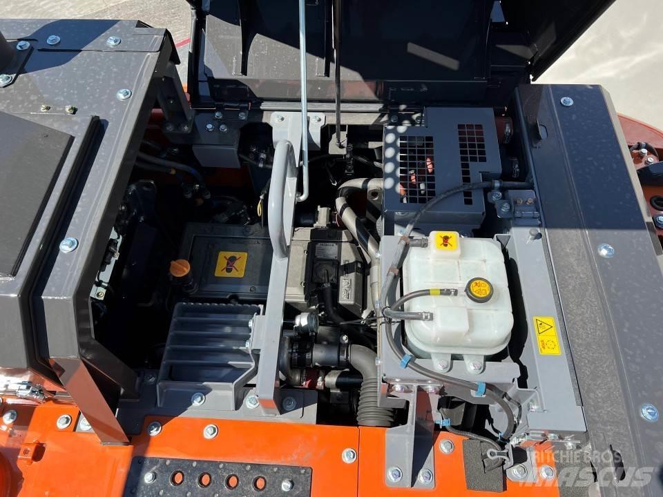 Hitachi ZX160LC Midi rýpadla 7t - 12t