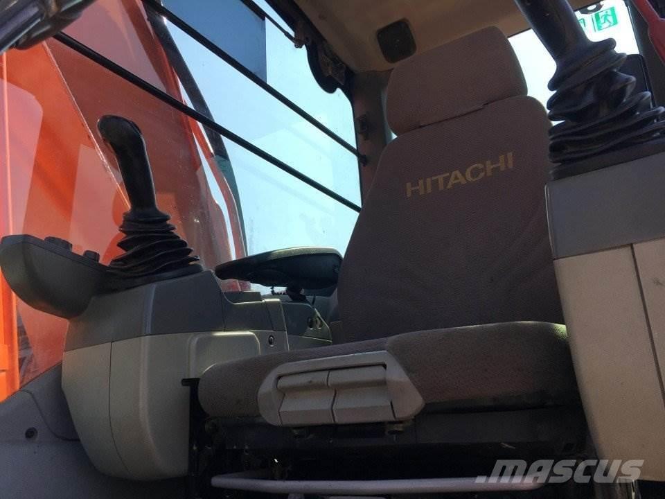 Hitachi ZX250LCN-5B Pásová rýpadla