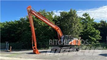Hitachi ZX250LCN-7 Pásová rýpadla