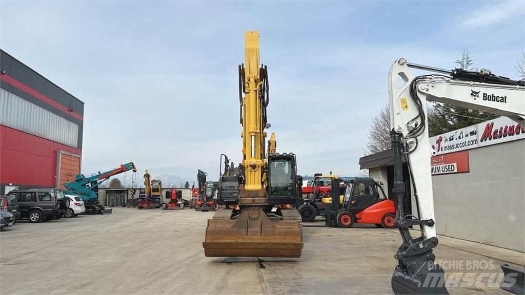 Hitachi ZX300LCN-6 2P Pásová rýpadla