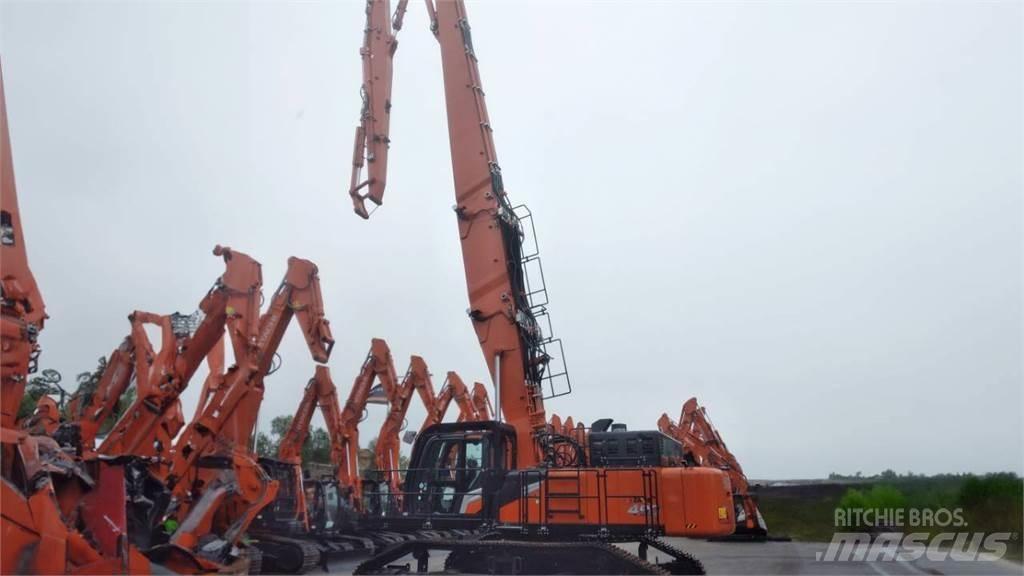Hitachi ZX490LCH-7 Pásová rýpadla