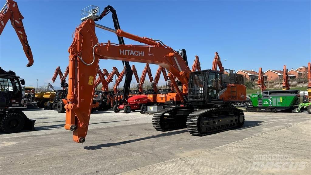 Hitachi ZX530LCH-7 Pásová rýpadla