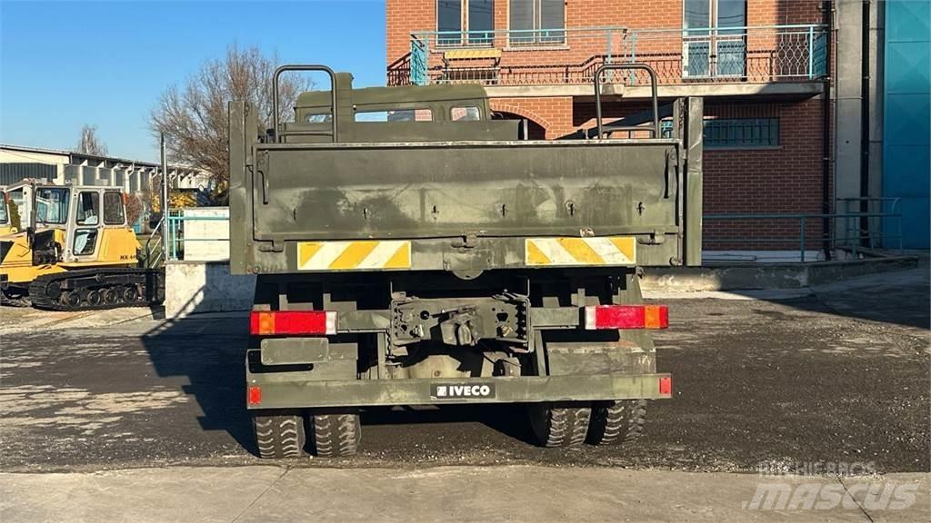 Iveco 260-35 6x4 Další