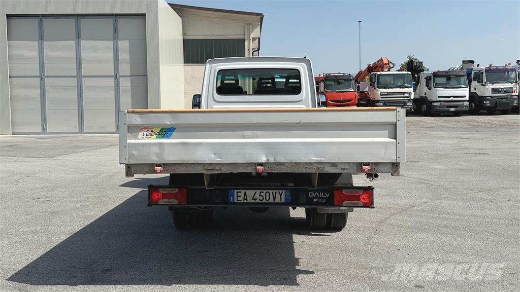 Iveco DAILY 35C13 4x2 Další