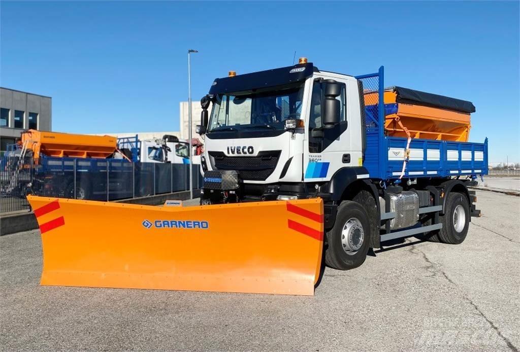 Iveco TRAKKER 360 Sněžné pluhy, přední sněhové radlice