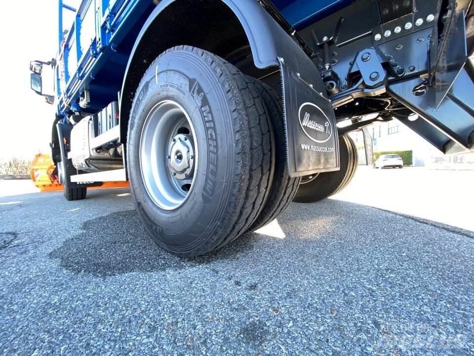 Iveco TRAKKER 360 Sněžné pluhy, přední sněhové radlice