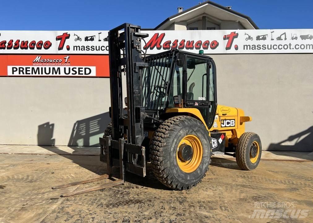 JCB 926 Terénní vysokozdvižné vozíky