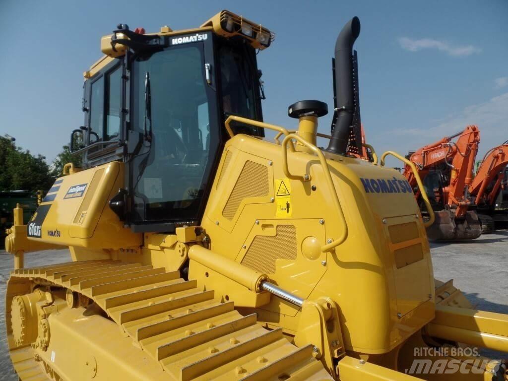 Komatsu D61 EXi Pásové dozery