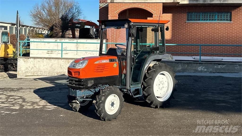 Kubota KT24 4X4 Sněžné pluhy, přední sněhové radlice