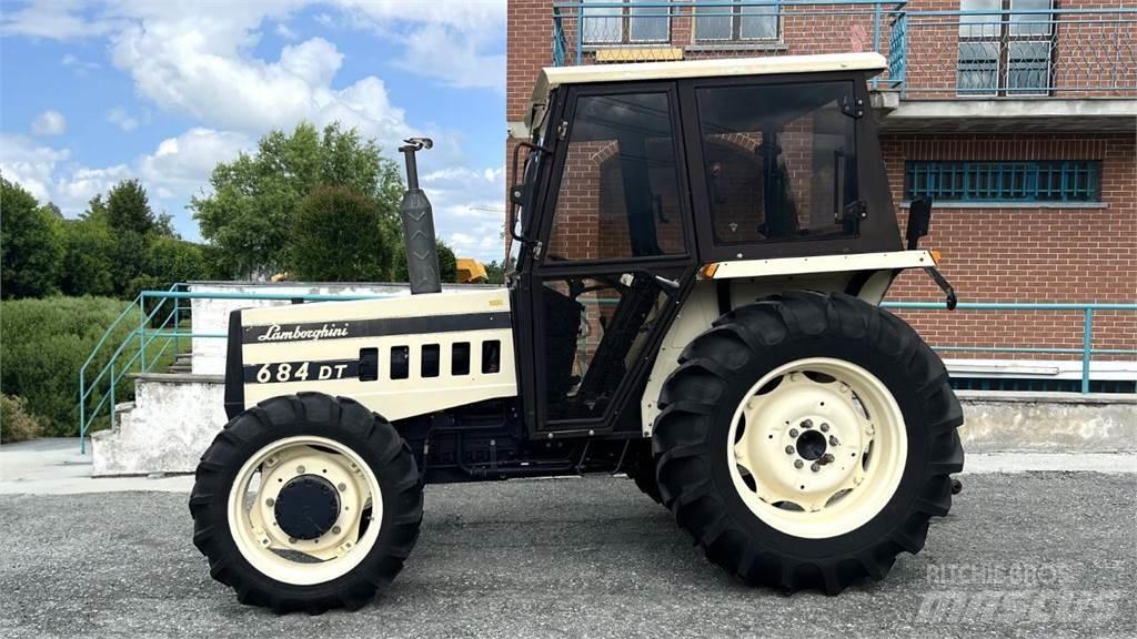 Lamborghini 684 DT Sněžné pluhy, přední sněhové radlice