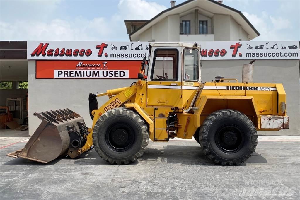 Liebherr L521 Kolové nakladače