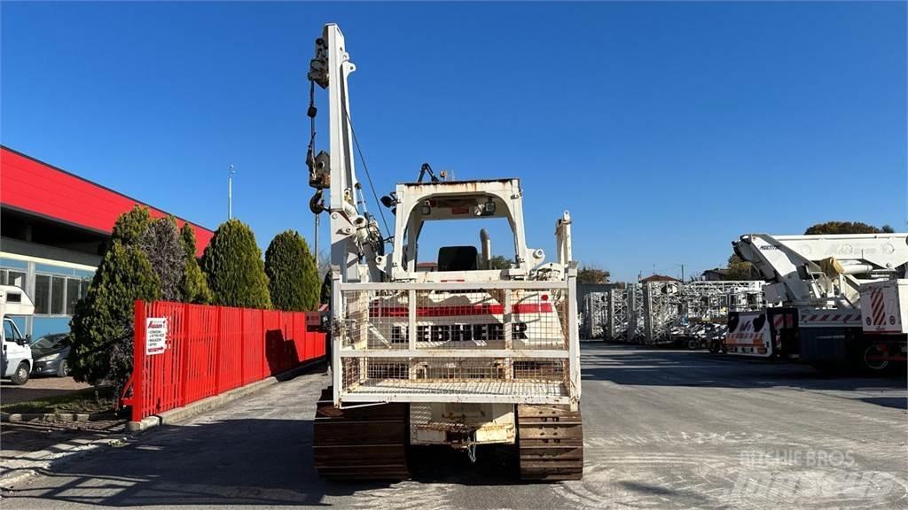 Liebherr RL 22 B Potrubní zařízení