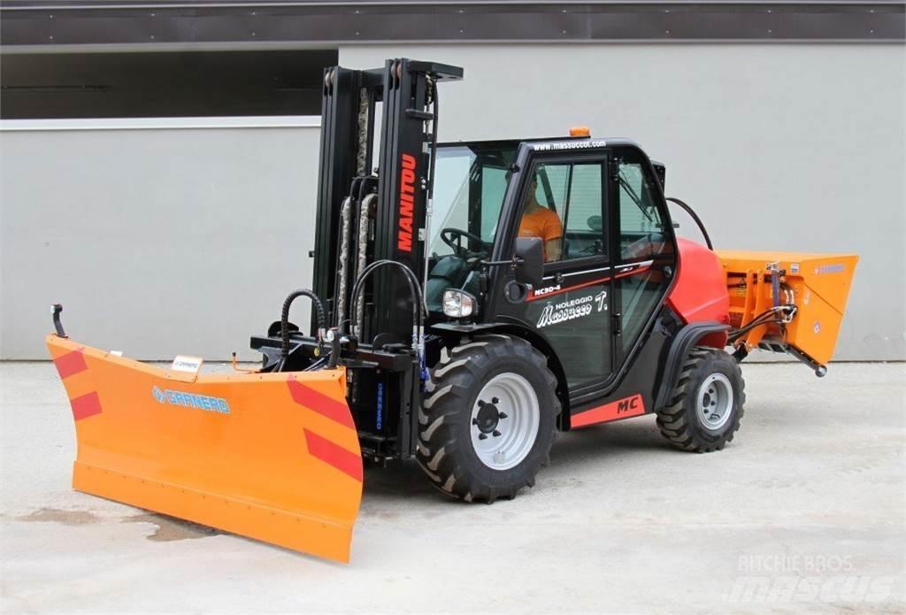 Manitou MC30-4 DK Dieselové vozíky