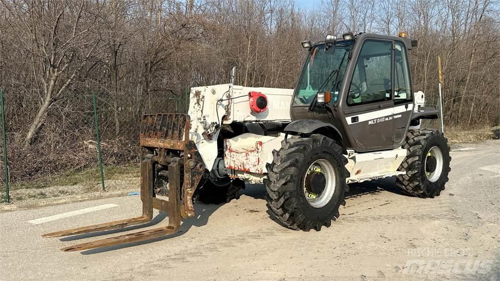 Manitou MLT845 Teleskopické manipulátory