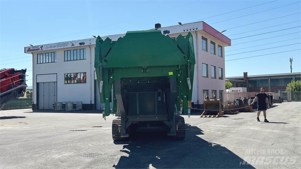 McCloskey J40 Mlýny