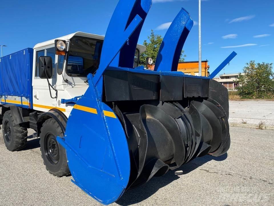 Mercedes-Benz UNIMOG Sněžné pluhy, přední sněhové radlice