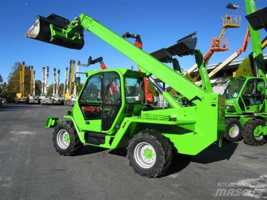 Merlo P38.14 Teleskopické manipulátory